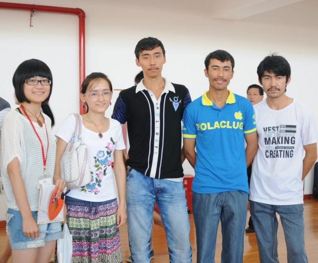 采访新疆新生 (1).JPG