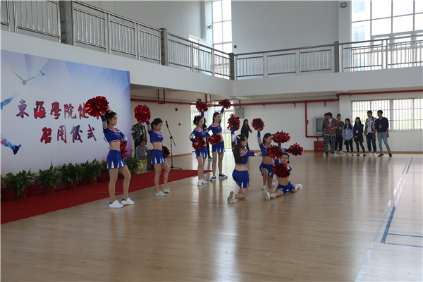 开场啦啦舞.jpg